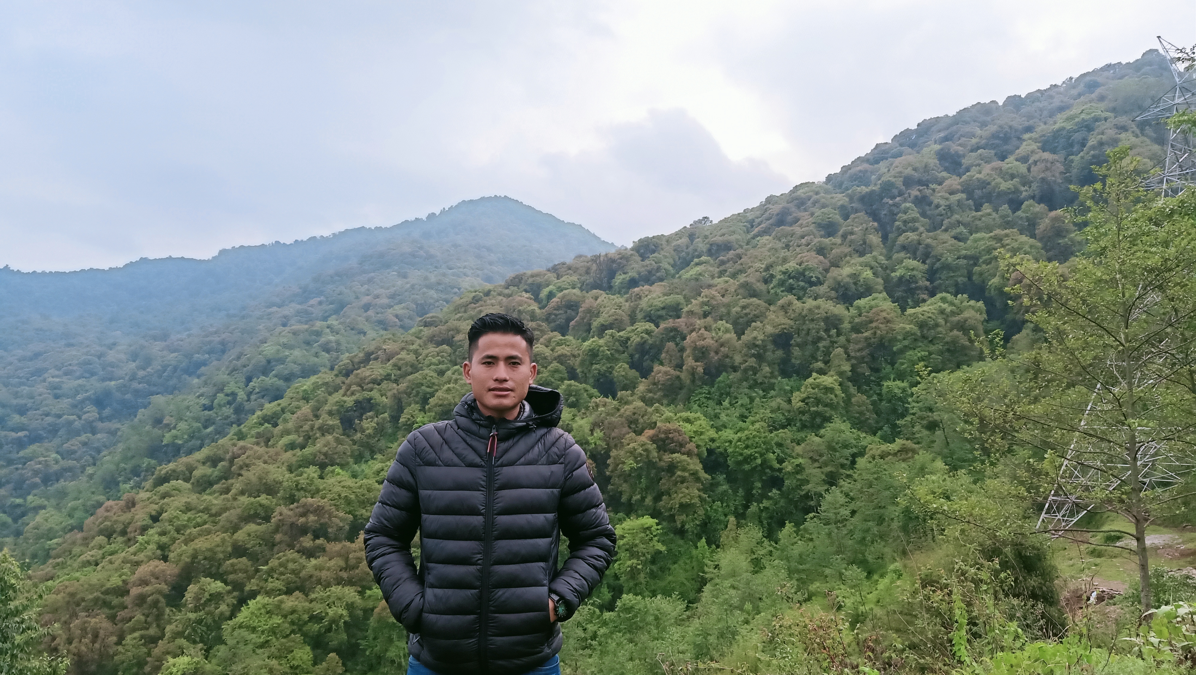 रोषन चोङबाङ्ग लिम्बु - Digital Profile by Creativ IT Solution